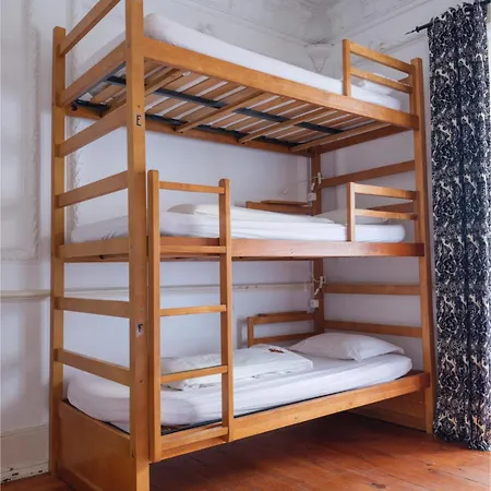 Chillout بيت شباب