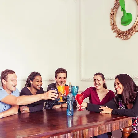 Chillout بيت شباب *